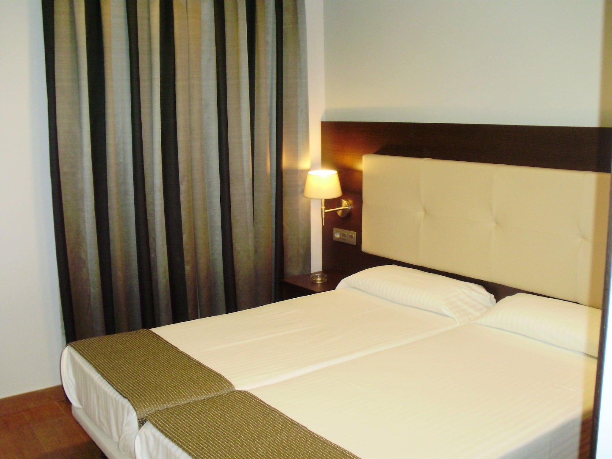 Apartamentos Boutique Catedral Valladolid Extérieur photo