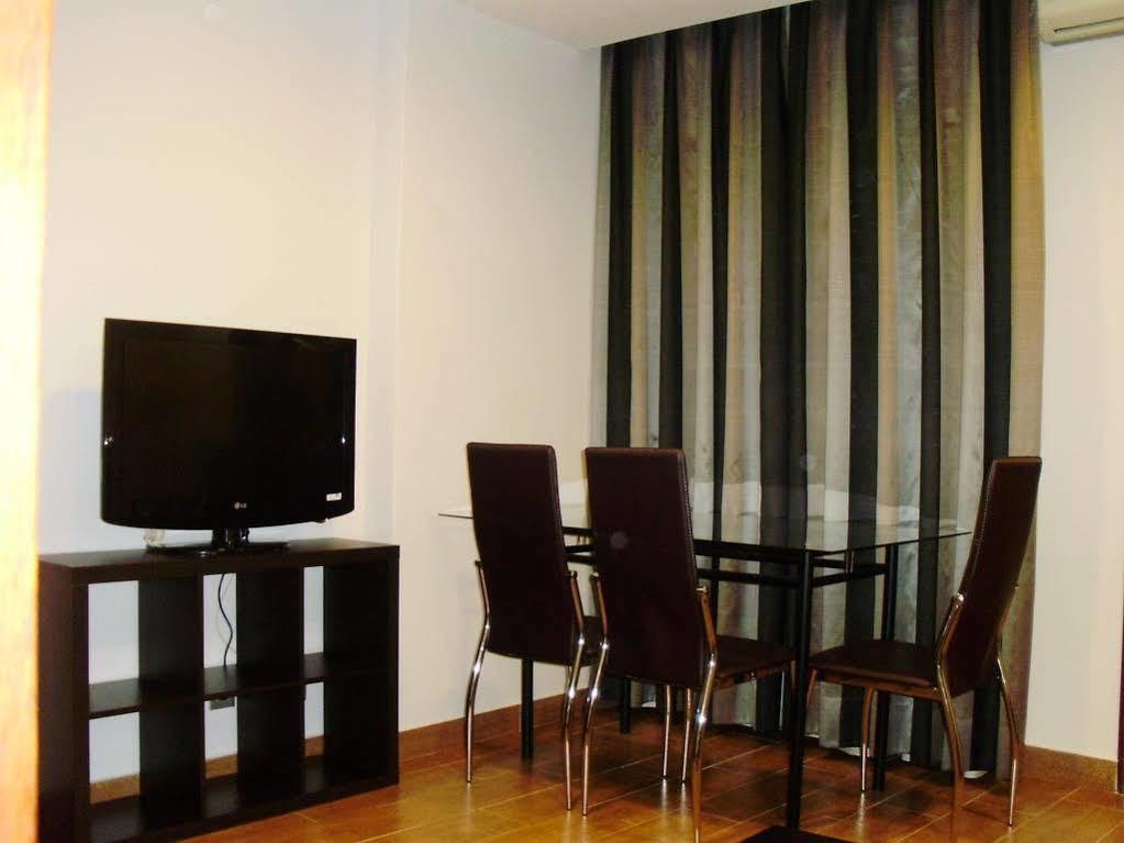 Apartamentos Boutique Catedral Valladolid Chambre photo